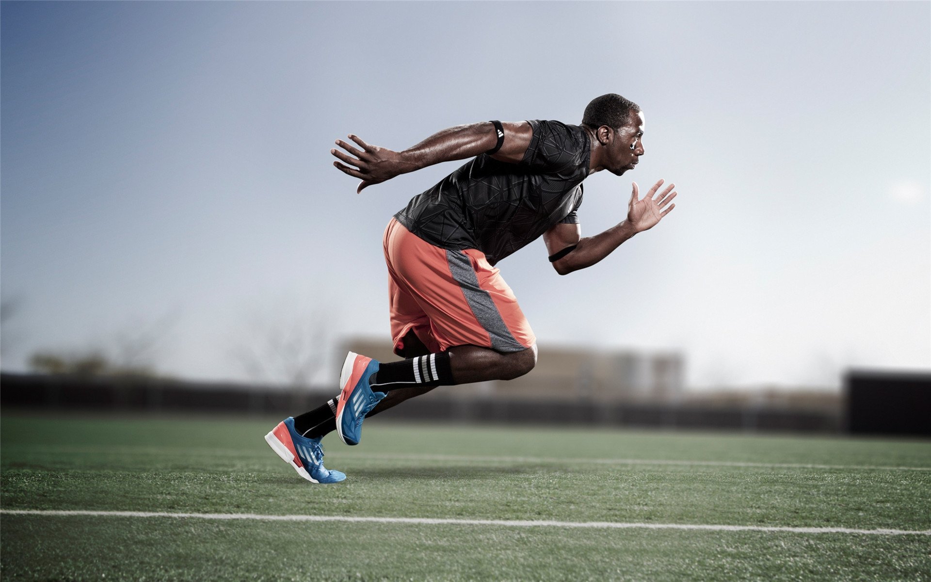 全国足球基础设施建设提速，场馆标准化成为新趋势，全国社会足球场地设施建设专项行动实施方案(试行)